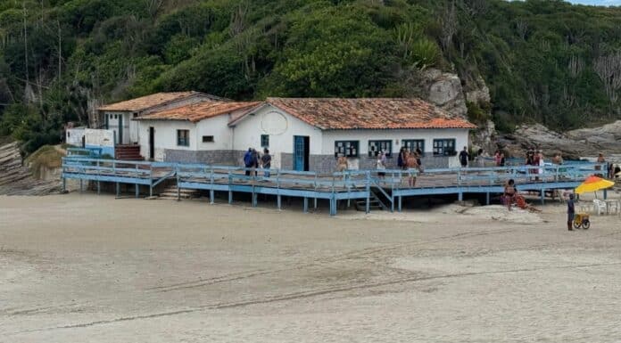 Cabana do Pescador passa por vistoria técnica para preservação e desenvolvimento sustentável em Cabo Frio