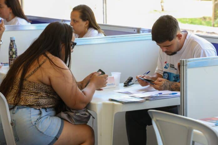 Casa do Trabalhador Itinerante oferece oportunidades de empregos em Itaipuaçu