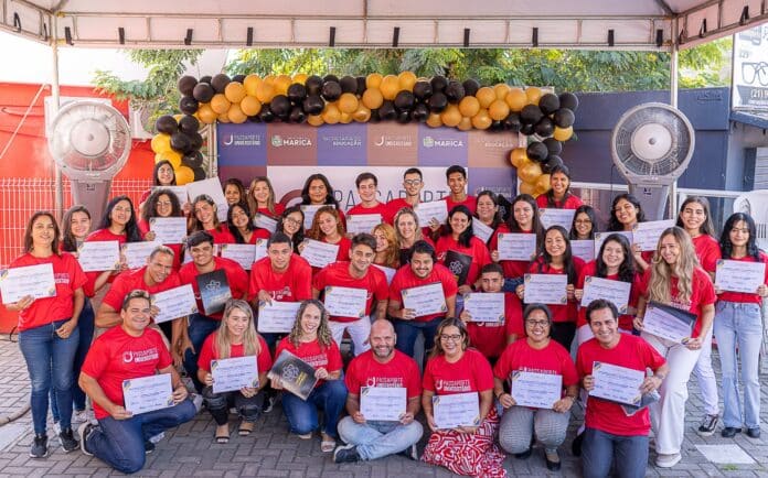 Cinquenta estudantes de Maricá vão cursar medicina pelo programa Passaporte Universitário