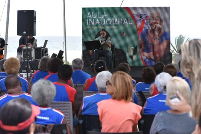 Educação realiza aula inaugural da Escola Municipal do Idoso