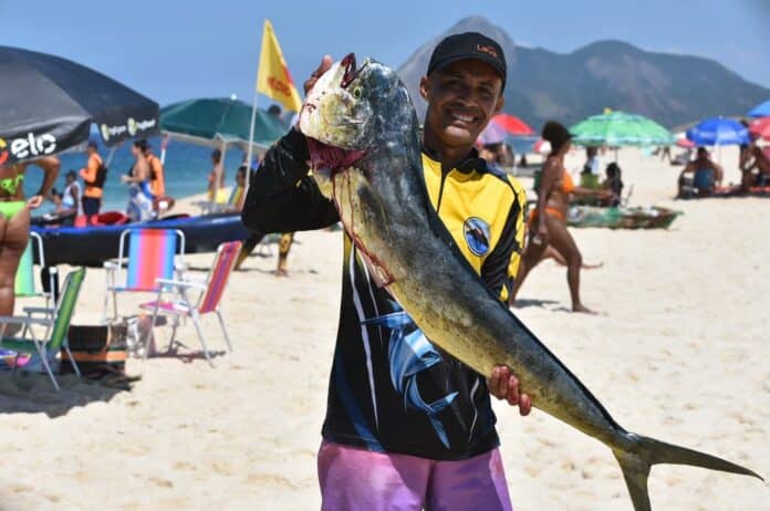 Maricá reúne 500 participantes para 4º Festival de Caiaque Fishing