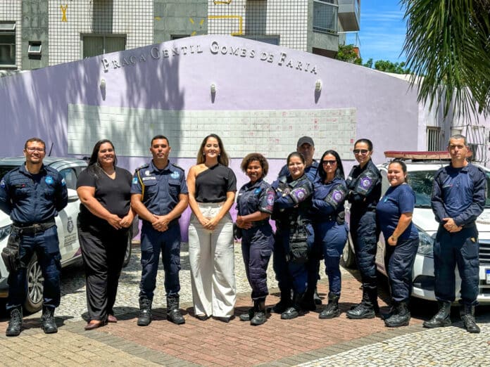 Patrulha Maria da Penha de Cabo Frio recebe equipe de Búzios para troca de experiências e fortalecimento das ações de proteção às mulheres