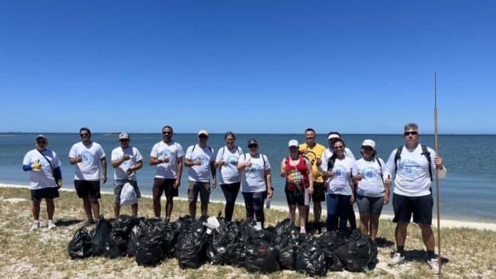 Secretaria de Turismo recolhe 110 kg de lixo em ação do projeto “Seja Legal” na Ilha do Boi