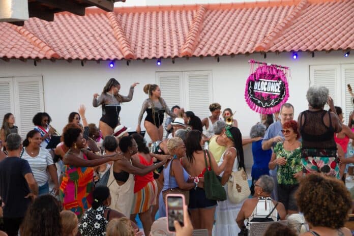 No Dia Internacional da Mulher, Bloconcé agita o Museu Casa Darcy Ribeiro