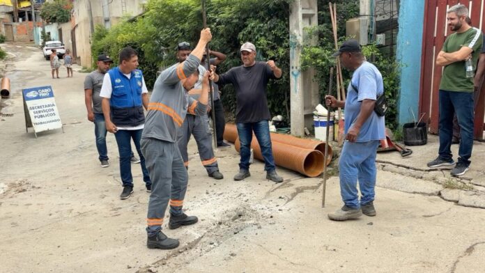 Prefeitura de Cabo Frio inicia obra na Travessa Novo Mundo, no Jacaré